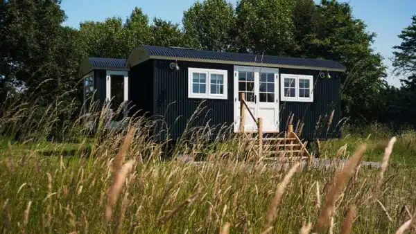 Mersea Barns Glamping Gift Voucher - Image 3
